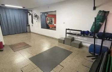 VENTA LOCAL COMERCIAL PICHINCHA (Salta al 2200)