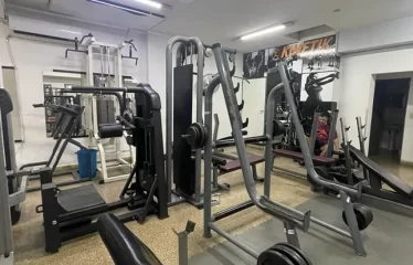 VENTA LOCAL COMERCIAL PICHINCHA (Salta al 2200)